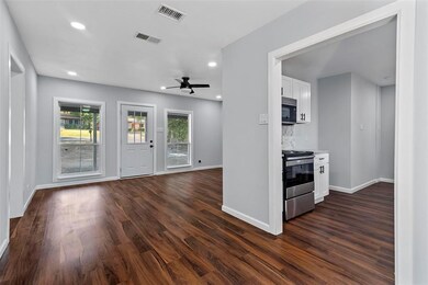 47 W Parnell St, Denison, TX 75020 - photo 6