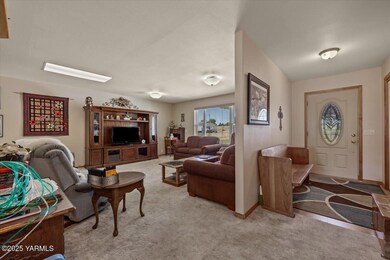 157209 W North River Rd, Prosser, WA 99350 - photo 3