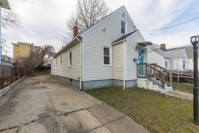 141 Byfield St, Providence, RI 02905 - photo 7