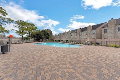 8063 El Mundo St unit 8063, Houston, TX 77054 - photo 4