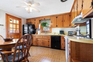 14 Meadow Brook Rd, Lynn, MA 01905 - photo 4