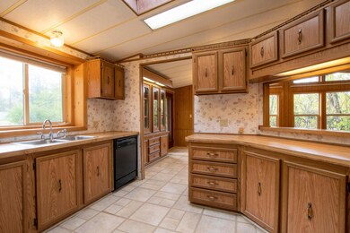 422 Maple Dr, Kalispell, MT 59901 - photo 7