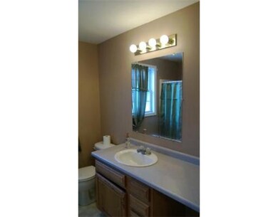6 Rebecca Ln unit 34, Dracut, MA 01826 - photo 6
