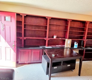 48 Howard Ct, Newark, NJ 07103 - photo 7