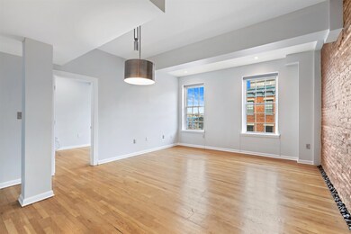 187 Wayne St unit 413C, Jersey City, NJ 07302 - photo 3