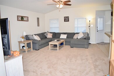 32335 Cross Spring Park Ln, Conroe, TX 77385 - photo 6