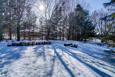 431 Bramble Ln, Brooklyn, WI 53521 - photo 5