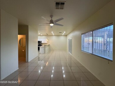 3790 E Felix Blvd, Tucson, AZ 85706 - photo 5