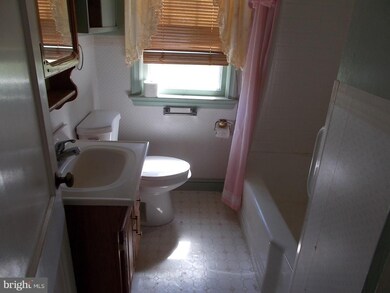 655 Valley Rd, Knoxville, MD 21758 - photo 7