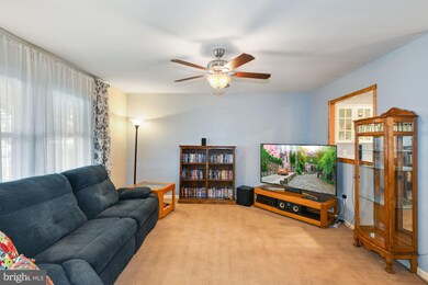 15801 Pinecroft Ln, Bowie, MD 20716 - photo 6