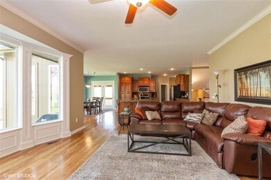 22722 W 44th St, Shawnee, KS 66226 - photo 6