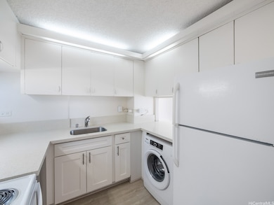 Ala Wai Town House unit 1205, Honolulu, HI 96815 - photo 3