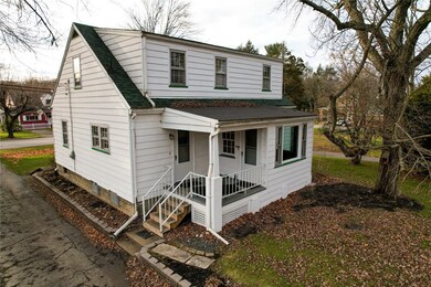 139 N Franklin St, Prospect, PA 16052 - photo 5