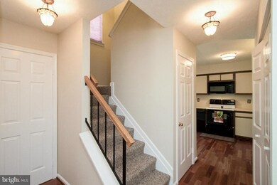 14015A Grumble Jones Ct, Centreville, VA 20121 - photo 6