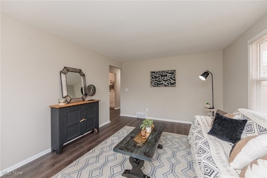 803 12th St SW, Massillon, OH 44647 - photo 6