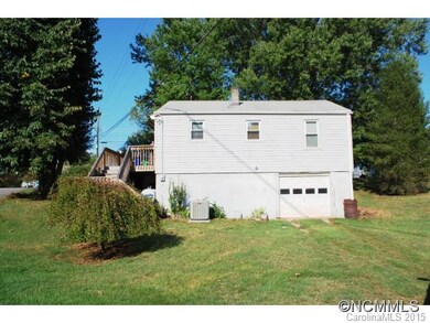 Basement w/ Garage Entry