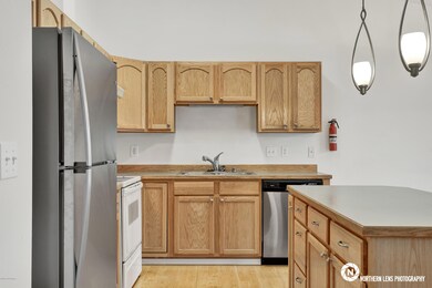 14_Kitchen