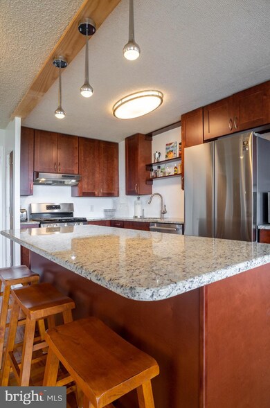 Radnor House unit 916, Bryn Mawr, PA 19010 - photo 7