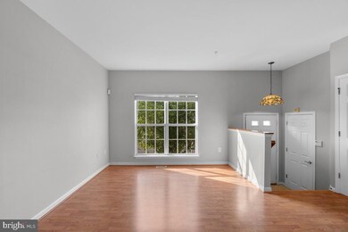 7119 Ladd Cir, Frederick, MD 21703 - photo 7