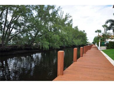 Waterfront/Dock/Pier