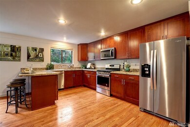 4554 84th Ave SE, Mercer Island, WA 98040 - photo 7