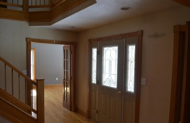 6 Front Entryway