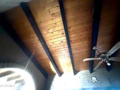 12724 Alameda Ave, Clint, TX 79836 - photo 5