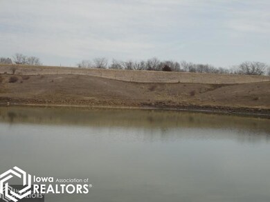 0 Husky unit 5421727, Bloomfield, IA 52537 - photo 3