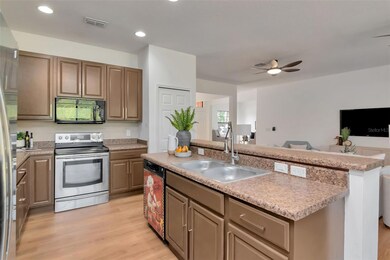 2267 50th Street Cir E, Palmetto, FL 34221 - photo 4