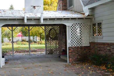 710 W Valley Ave, Chewelah, WA 99109 - photo 5