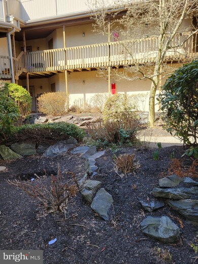 211 Pritchard Place unit 211, Newtown Square, PA 19073 - photo 5
