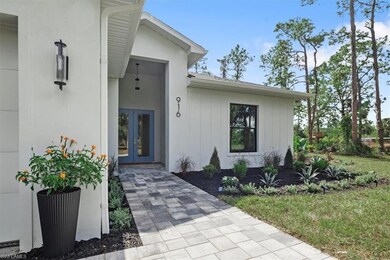916 22nd Ave NE, Naples, FL 34120 - photo 2