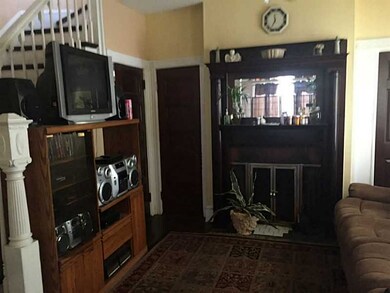 75 Corinth St, Providence, RI 02907 - photo 2