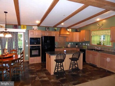 3053 Finland Rd, Pennsburg, PA 18073 - photo 4