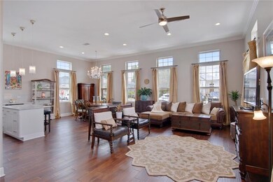 Open floor plan for entertaining and a modern life