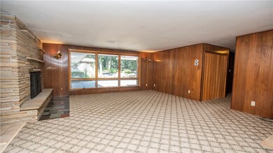 829 Scituate Ave, Cranston, RI 02921 - photo 6