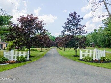 73-web-or-mls-3345GuilderlandAve-73