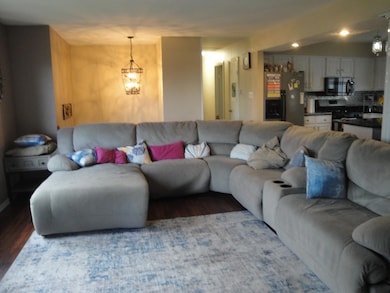 2308 Flint Ct, Dyer, IN 46311 - photo 3