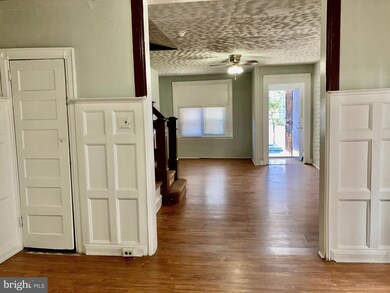 5215 Pine St, Philadelphia, PA 19143 - photo 5