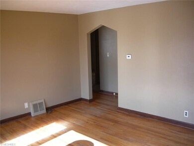 585 Audrey Ln, Struthers, OH 44471 - photo 5