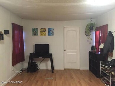Living Room Debarr