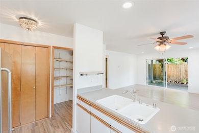 3374 Southbend Place unit 101, Bellingham, WA 98226 - photo 6