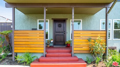 2202 Hillcrest Dr, Los Angeles, CA 90016 - photo 4