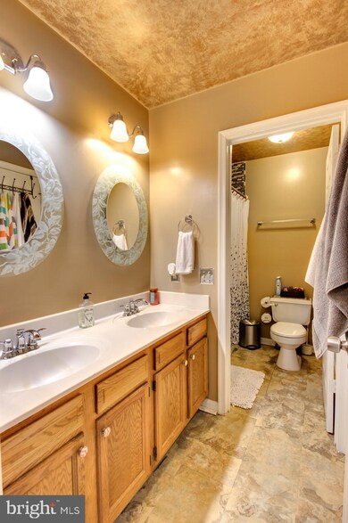 7 Springtide Ct, Middle River, MD 21220 - photo 7