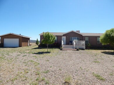 24562 N Big Springs Ranch Rd, Paulden, AZ 86334 - photo 2