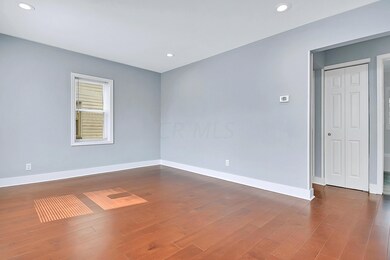 871 Ruby Avenue-6