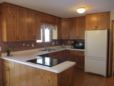 5178 Irish Ln, Fitchburg, WI 53711 - photo 7