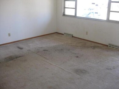 1760 Simpson Dr, Columbus, OH 43227 - photo 3