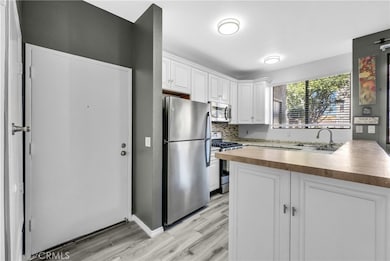 10550 Lakeside Dr N, Garden Grove, CA 92840 - photo 6