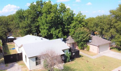 8224 Downe Dr, Fort Worth, TX 76108 - photo 2